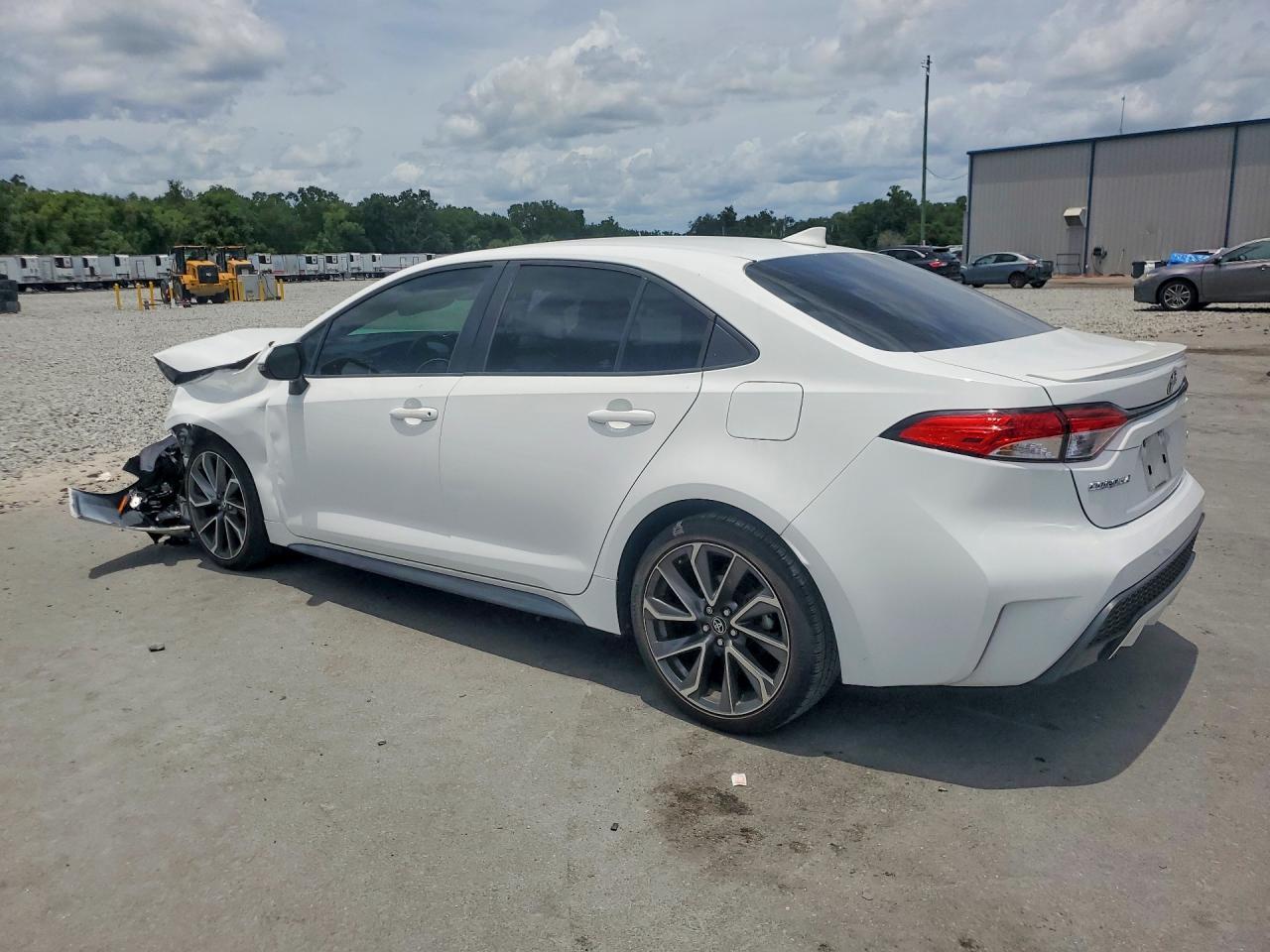 2022 Toyota Corolla Se - Фото 2