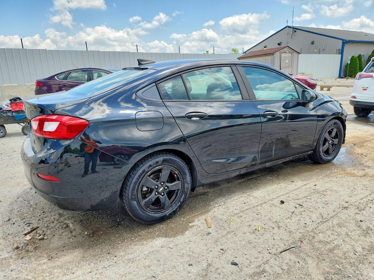 2016 Chevrolet Cruze Ls - Фото 3