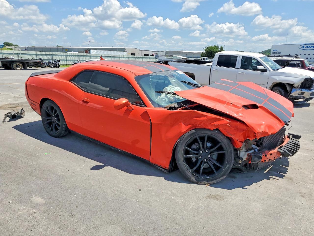 2016 Dodge Challenger Sxt - Фото 4