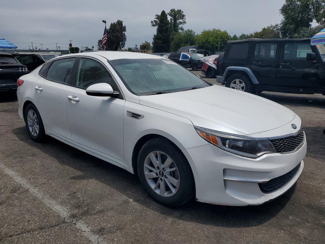 2016 Kia Optima Lx - Фото 4