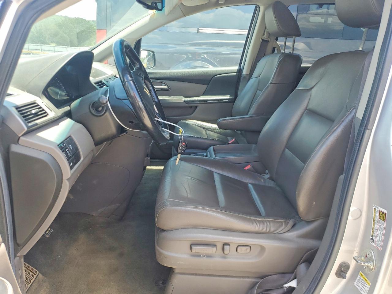 2013 Honda Odyssey Exl - Image 7