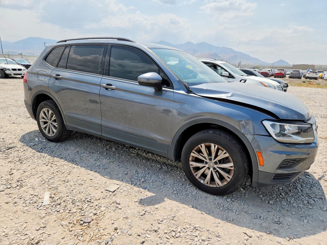 2020 Volkswagen Tiguan S - Image 4