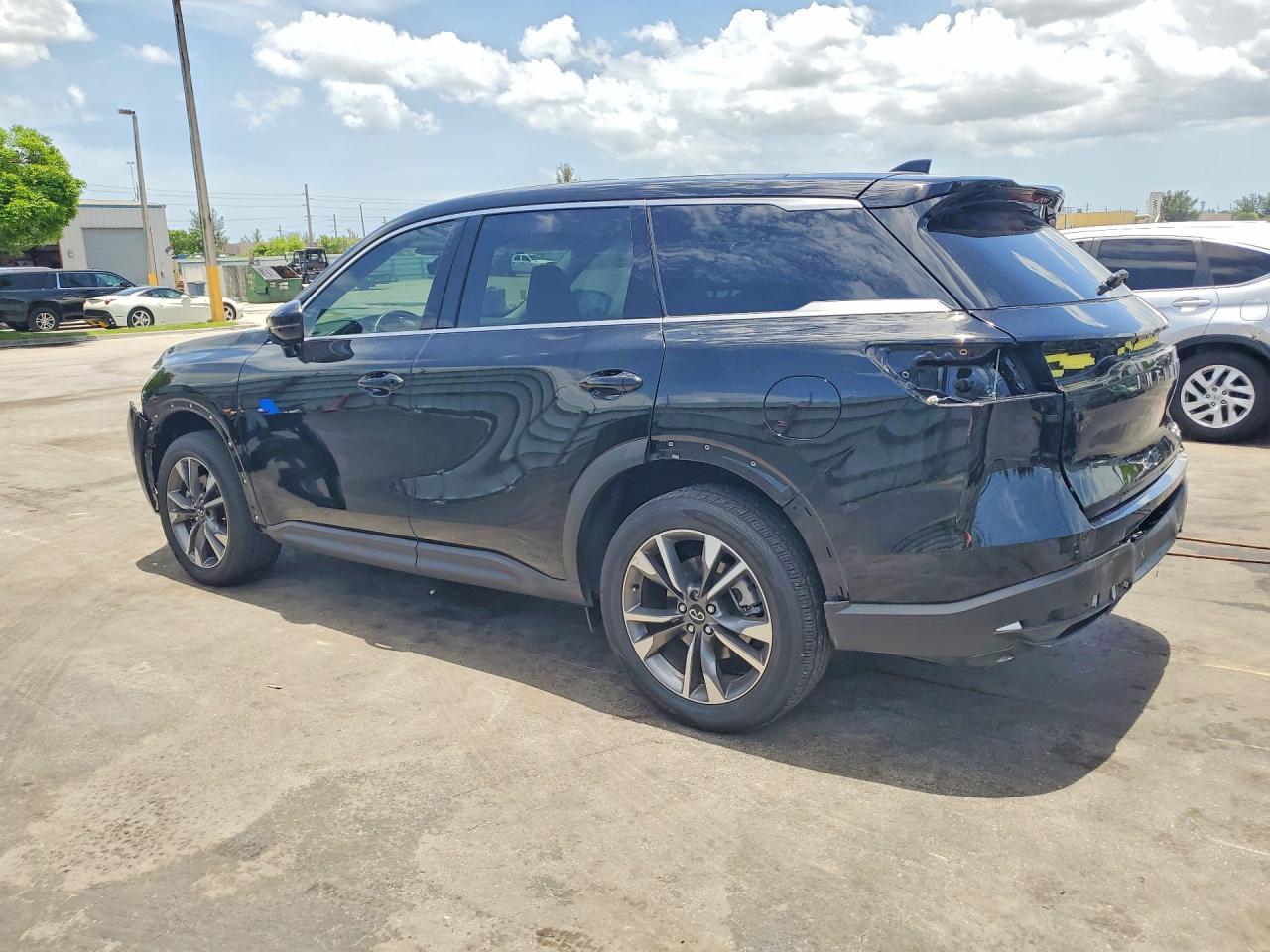 2026 Infiniti Qx60 Pure - Image 2