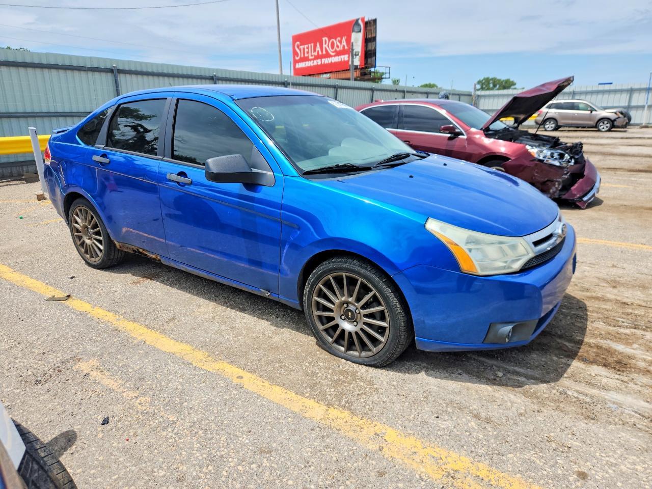 2011 Ford Focus S - Image 4