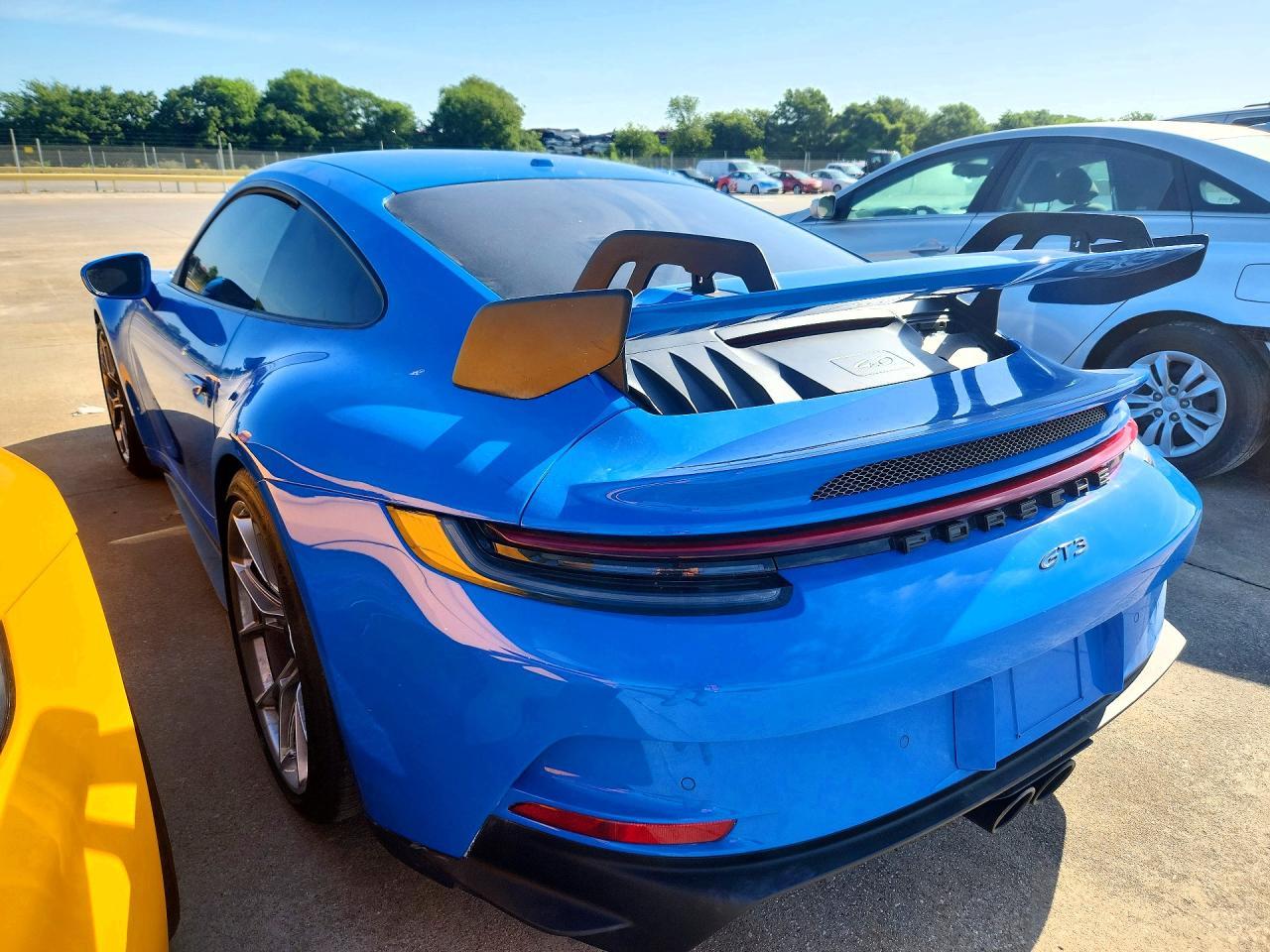 2022 Porsche 911 Gt3 - Image 2