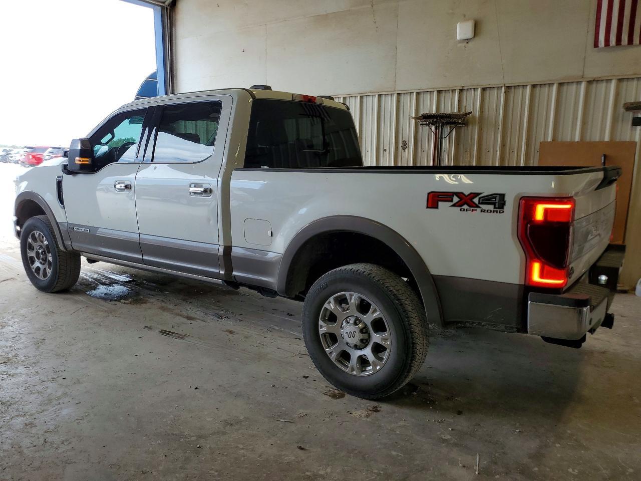 2021 Ford F250 Super Duty - Image 2