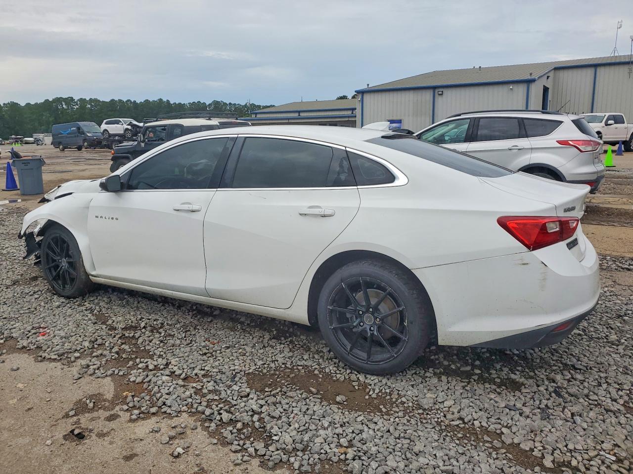 2018 Chevrolet Malibu Lt - Фото 2