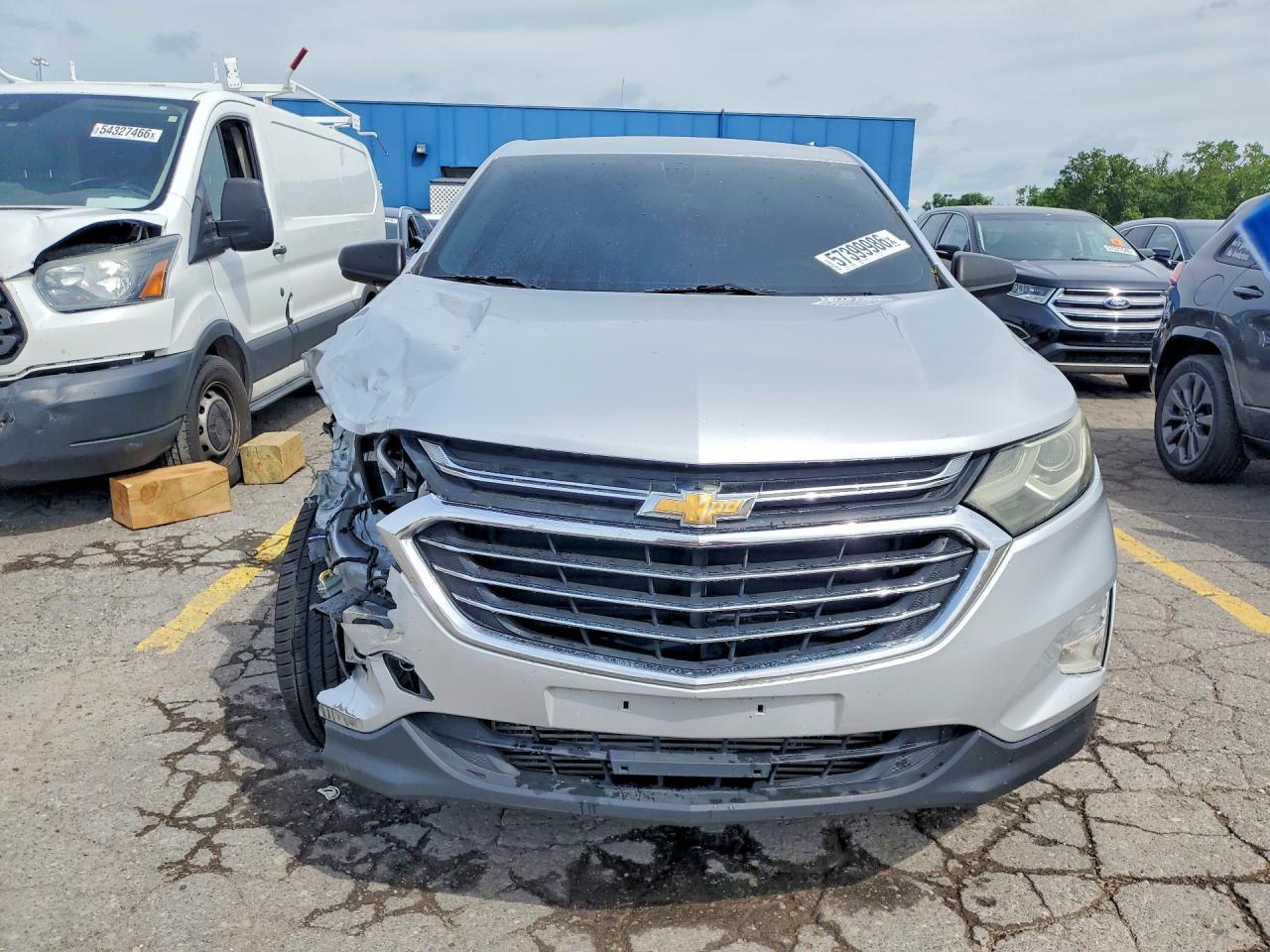 2019 Chevrolet Equinox Ls - Фото 5