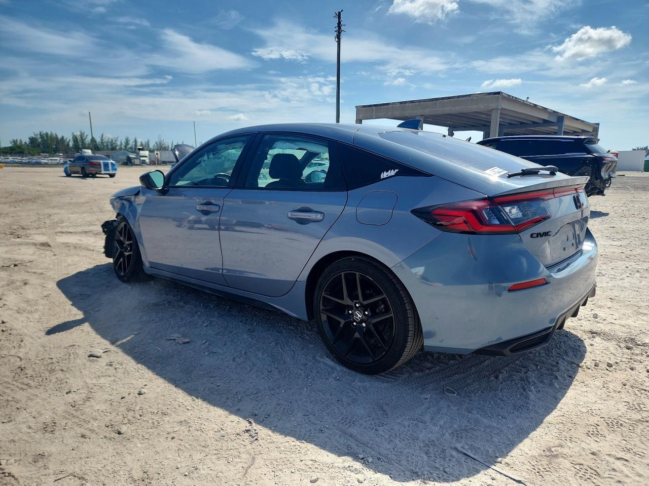 2022 Honda Civic Sport - Фото 2