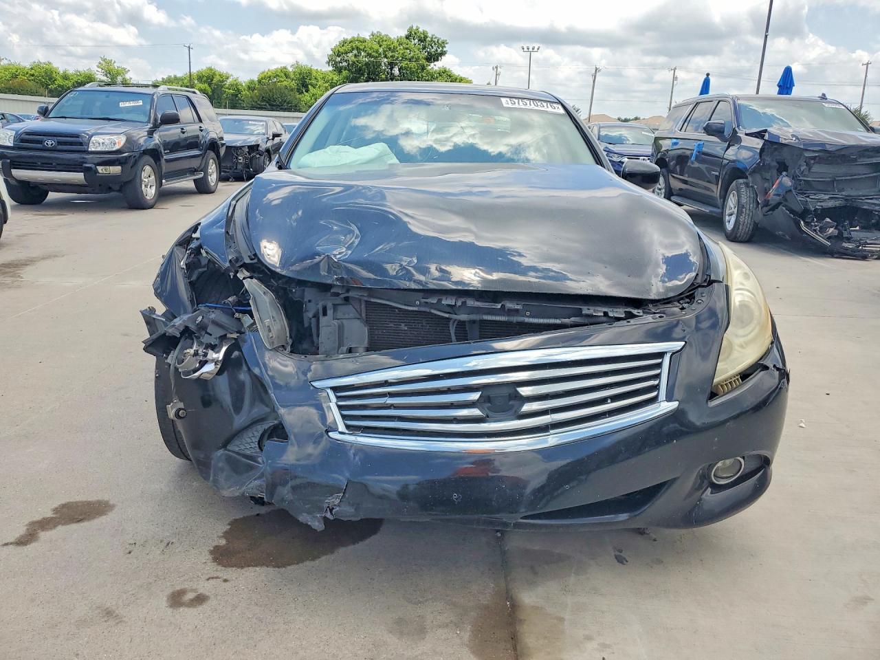 2010 Infiniti G37 - Image 5