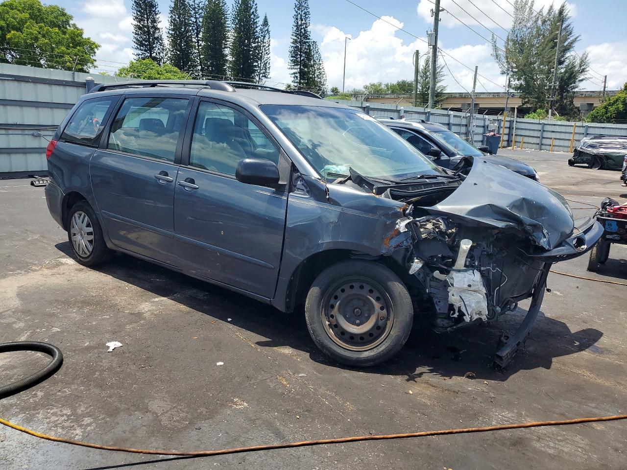 2008 Toyota Sienna - Фото 4