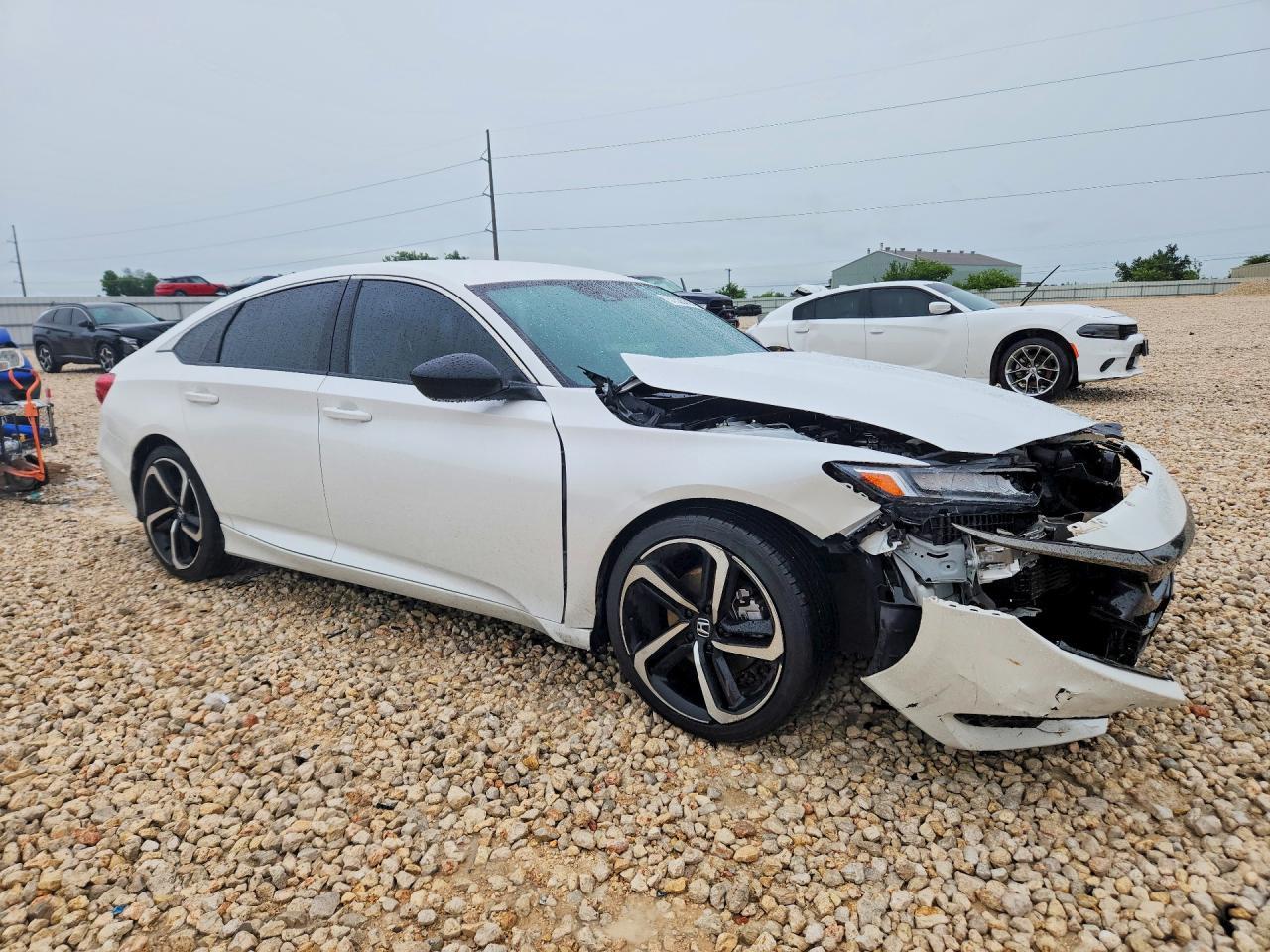 2022 Honda Accord Sport - Image 4