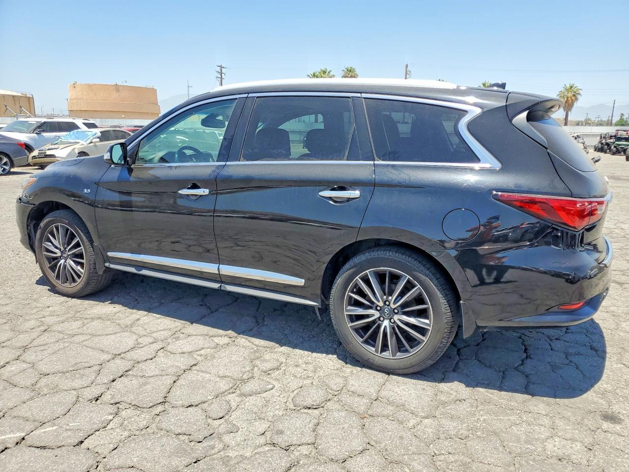 2016 Infiniti Qx60 Base - Фото 2