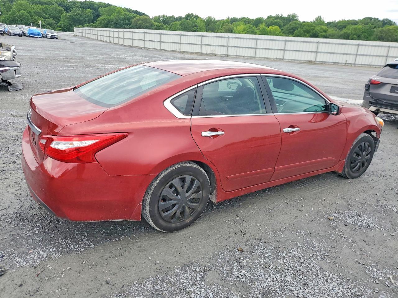 2016 Nissan Altima 2.5 S - Image 3