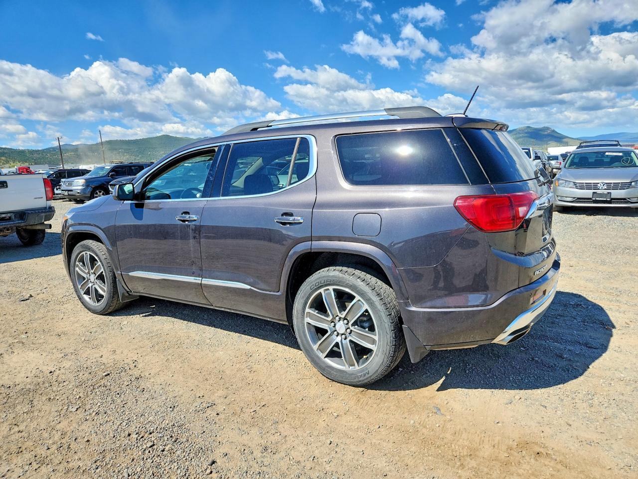 2018 GMC Acadia Denali - Image 2