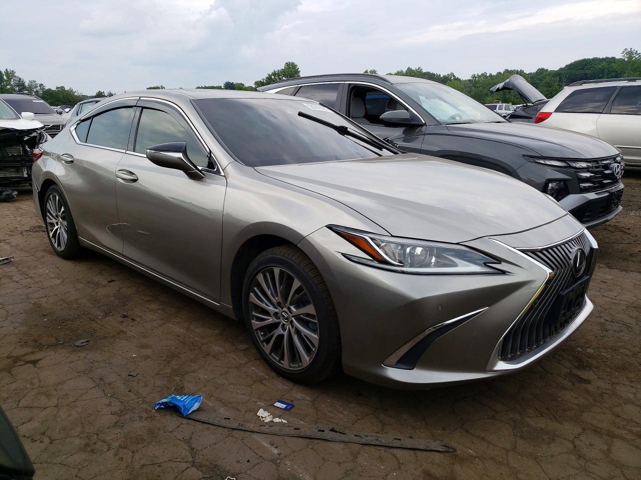 2019 Lexus Es 350 - Фото 4