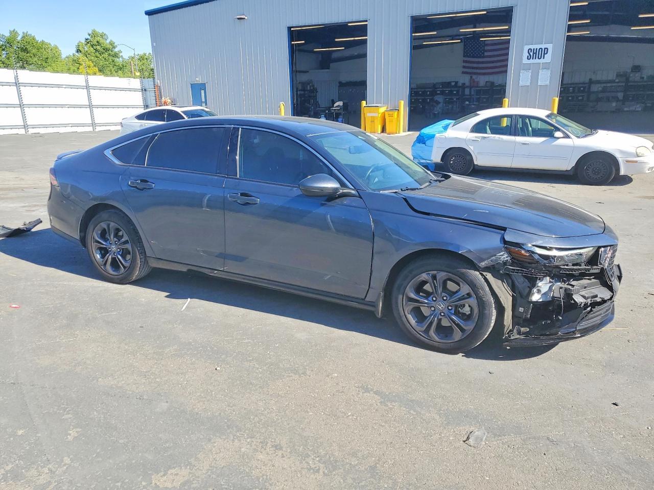 2025 Honda Accord Hybrid Exl - Фото 4