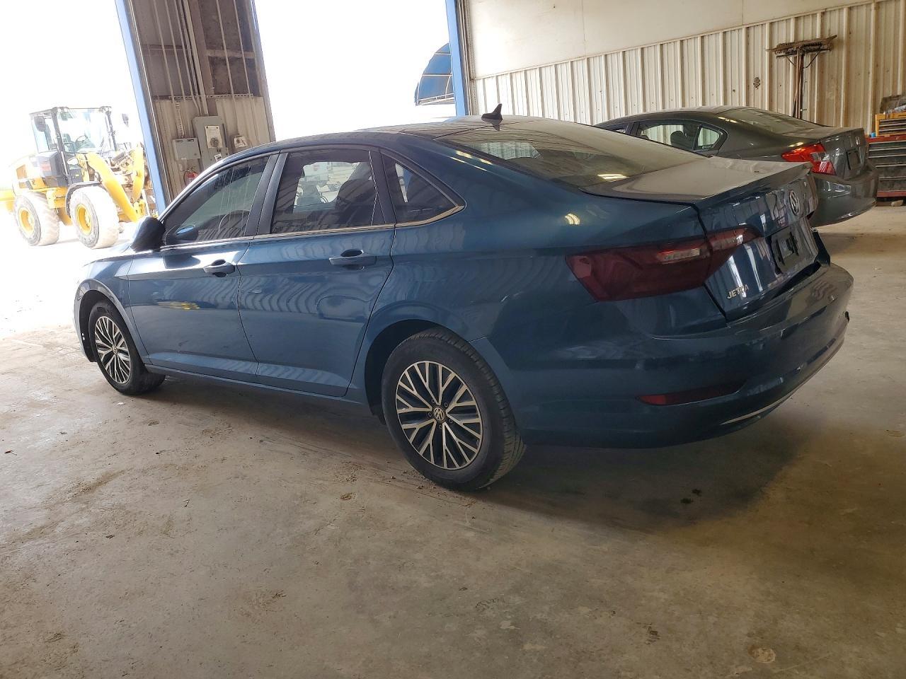 2021 Volkswagen Jetta S - Фото 2