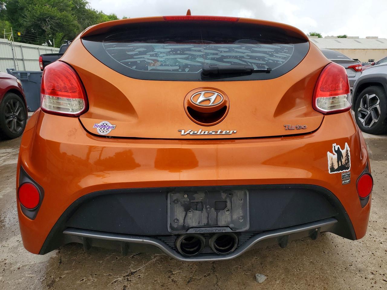 2013 Hyundai Veloster Turbo - Фото 6