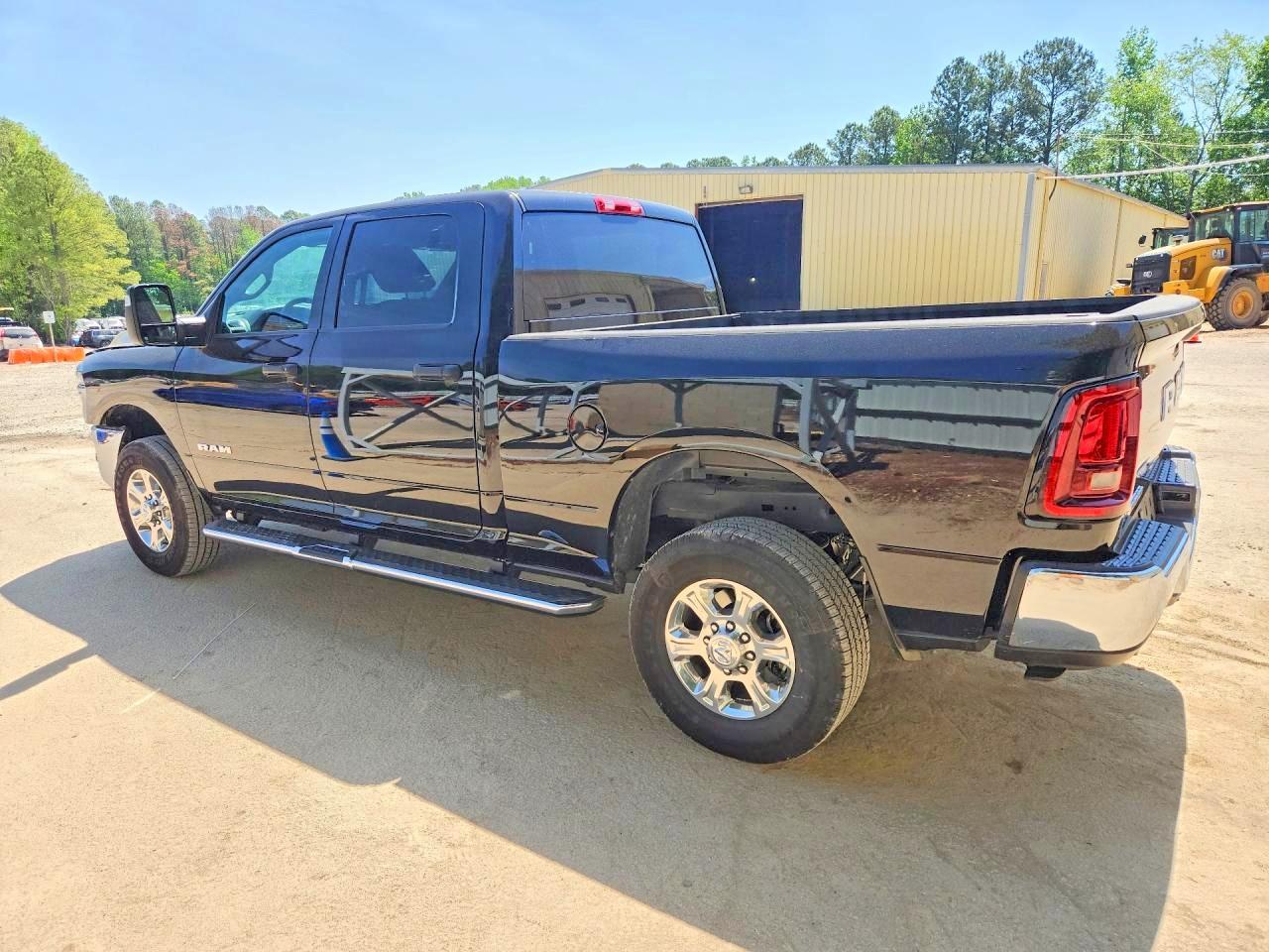 2026 Ram 2500 Big Horn - Фото 2