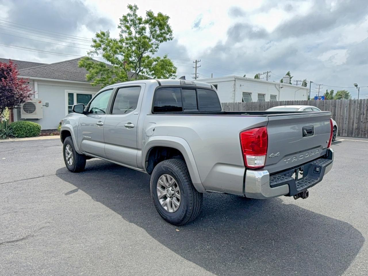 2016 Toyota Tacoma Sr5 V6 - Фото 3