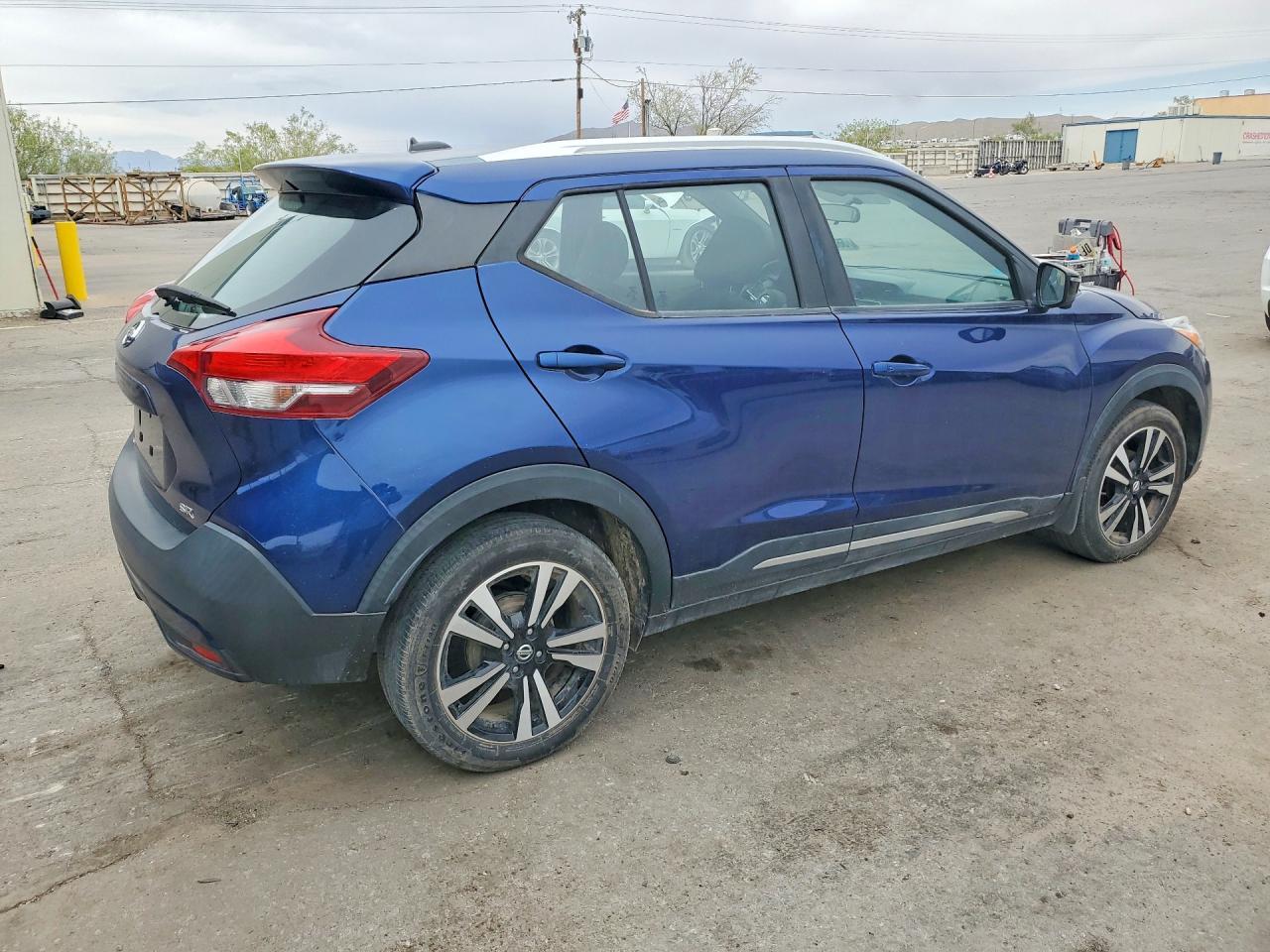 2018 Nissan Kicks Sr - Фото 3