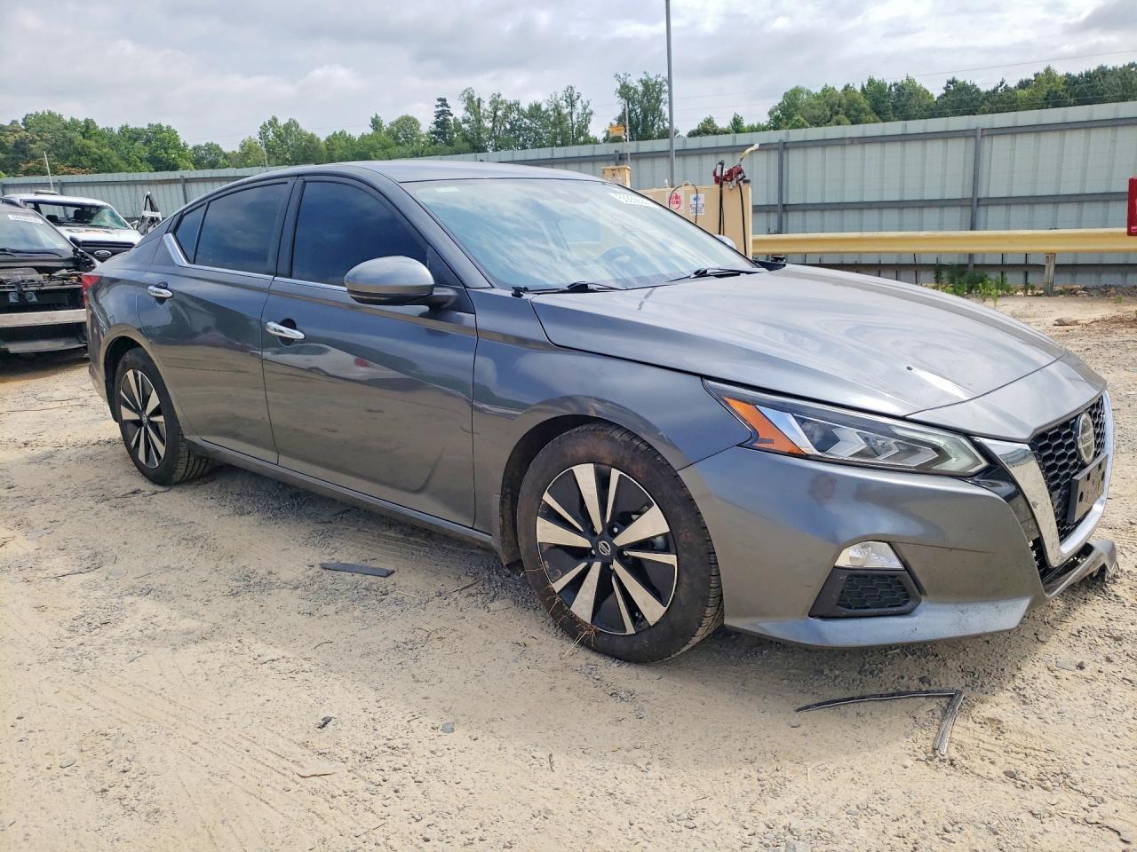 2021 Nissan Altima Sv - Image 4