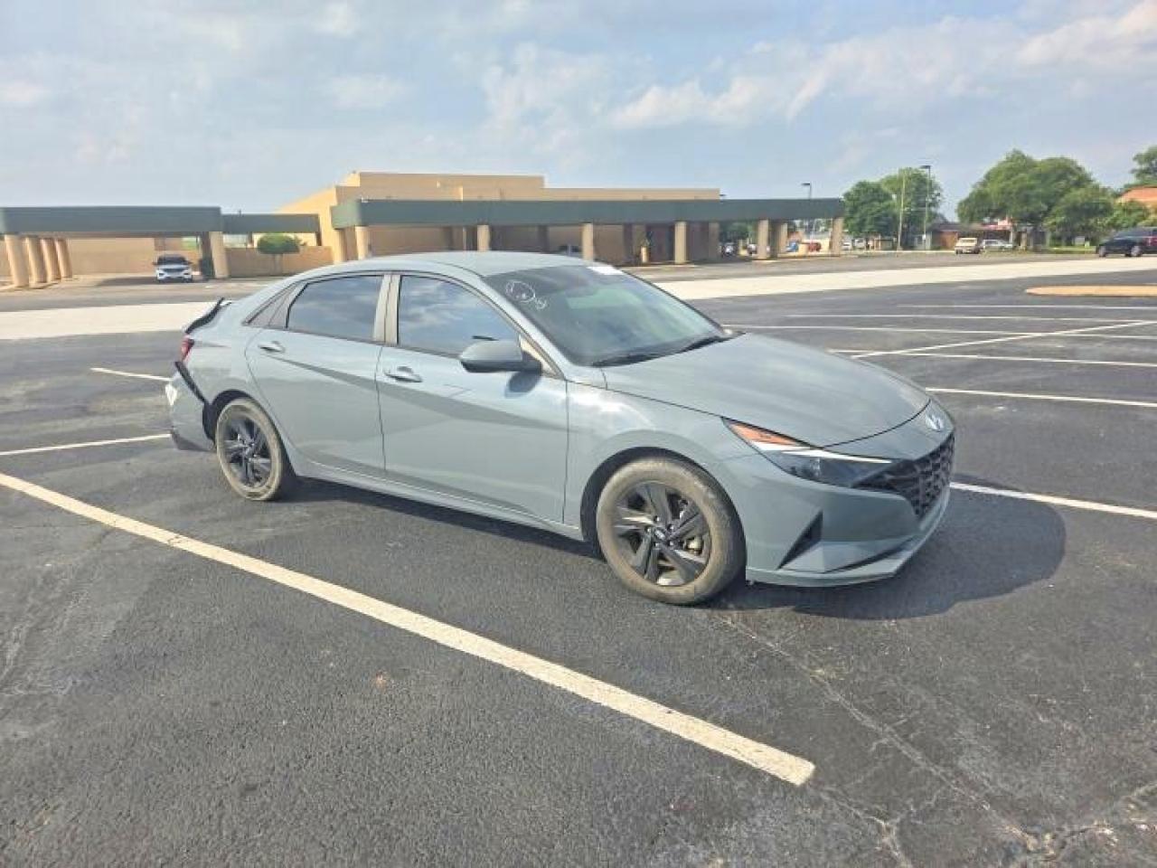 2022 Hyundai Elantra Sel
