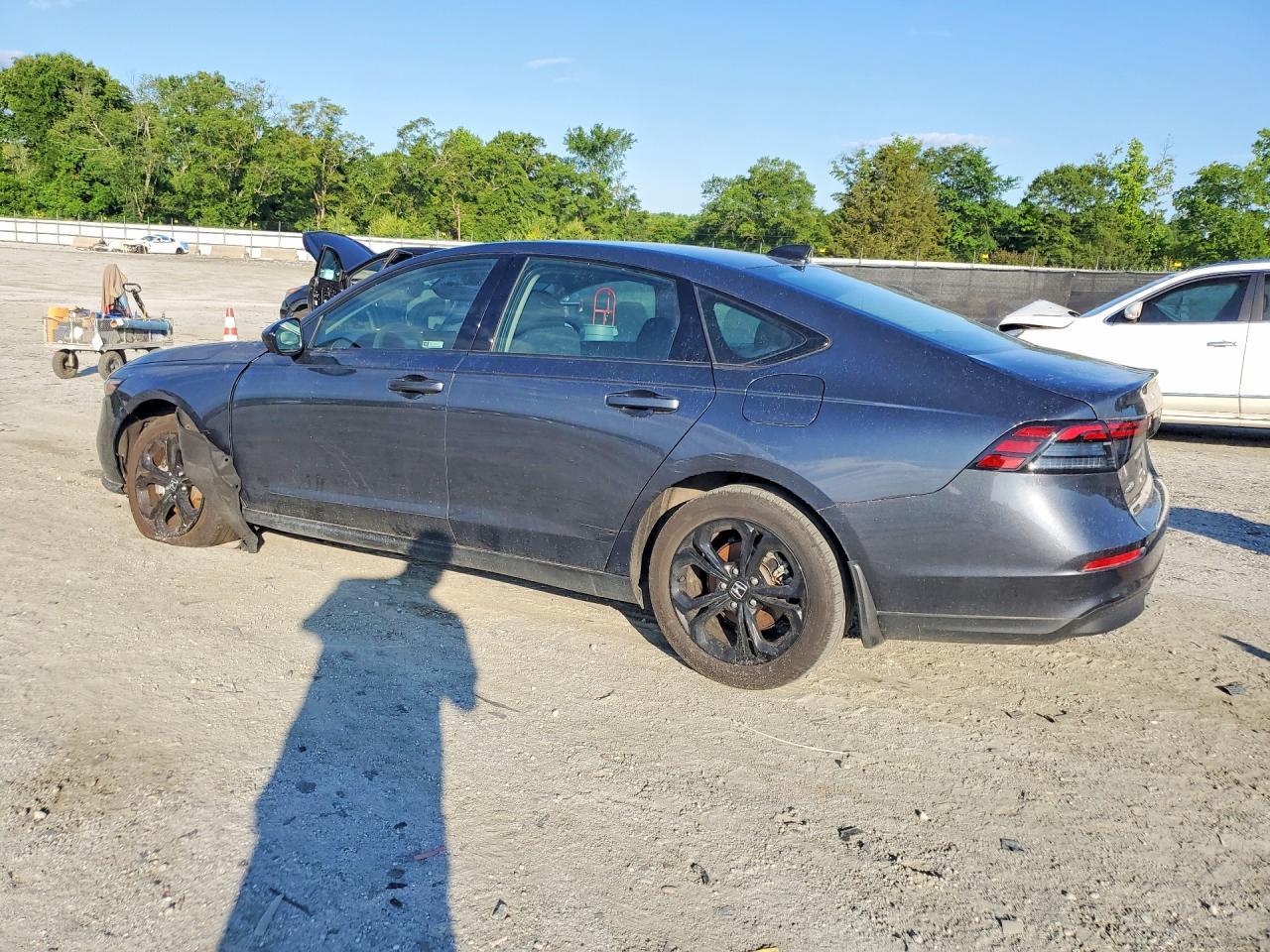 2025 Honda Accord Se - Image 2
