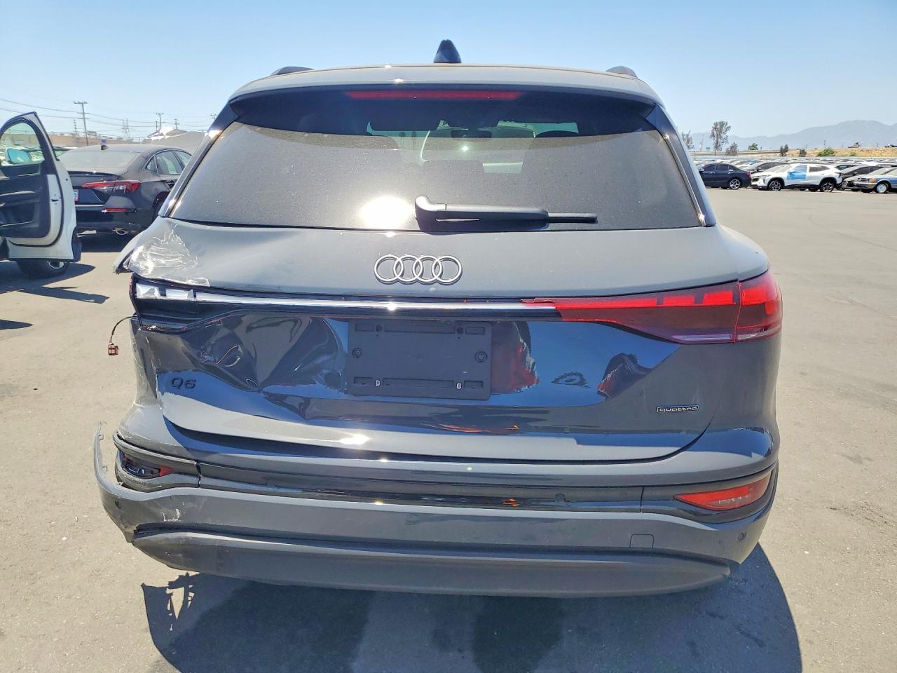 2025 Audi Q6 E-Tron Premium Plus - Image 6