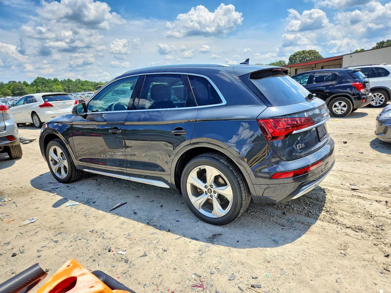 2021 Audi Q5 Premium Plus - Фото 2