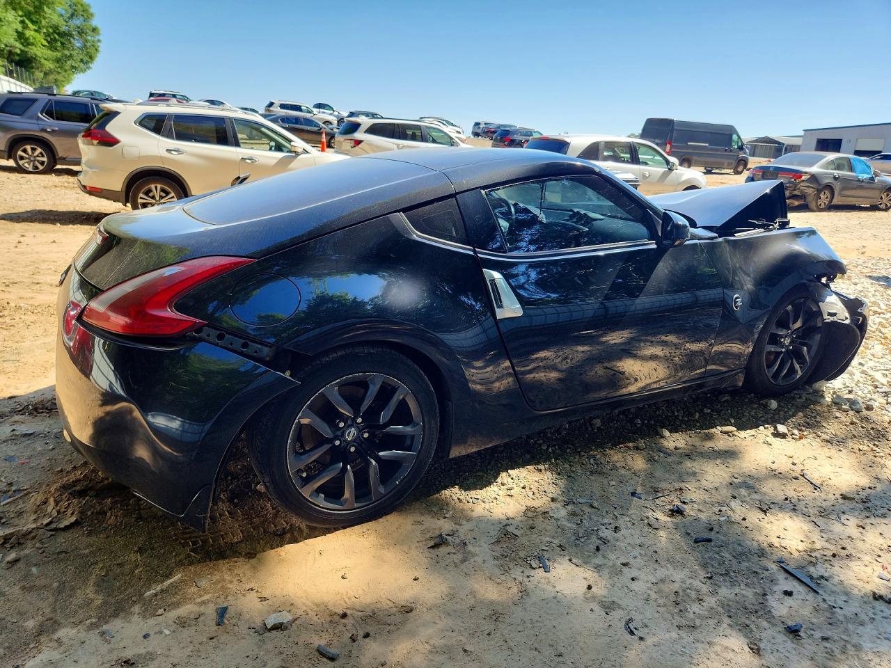 2015 Nissan 370Z Base - Фото 3