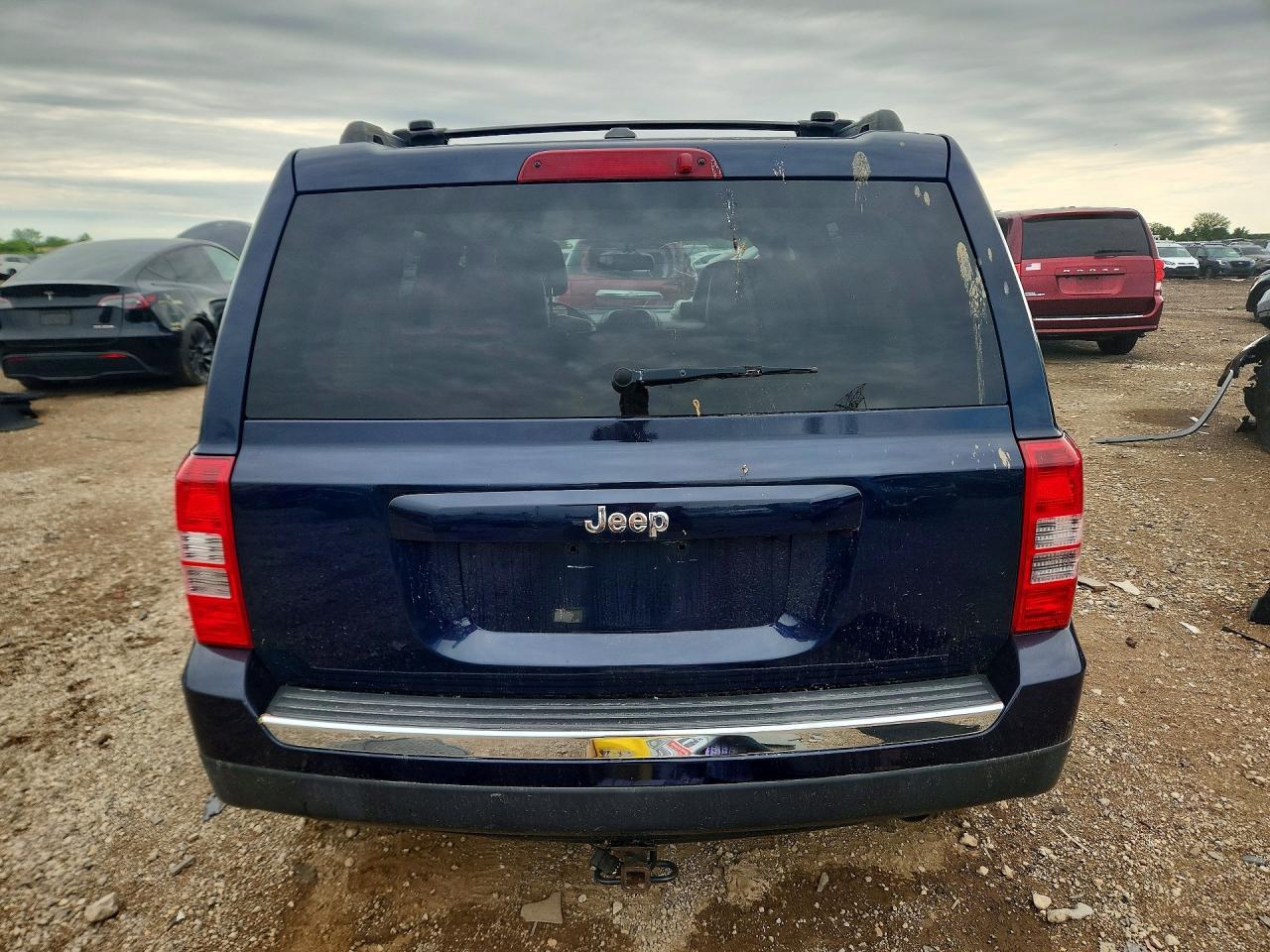 2013 Jeep Patriot Latitude - Фото 6