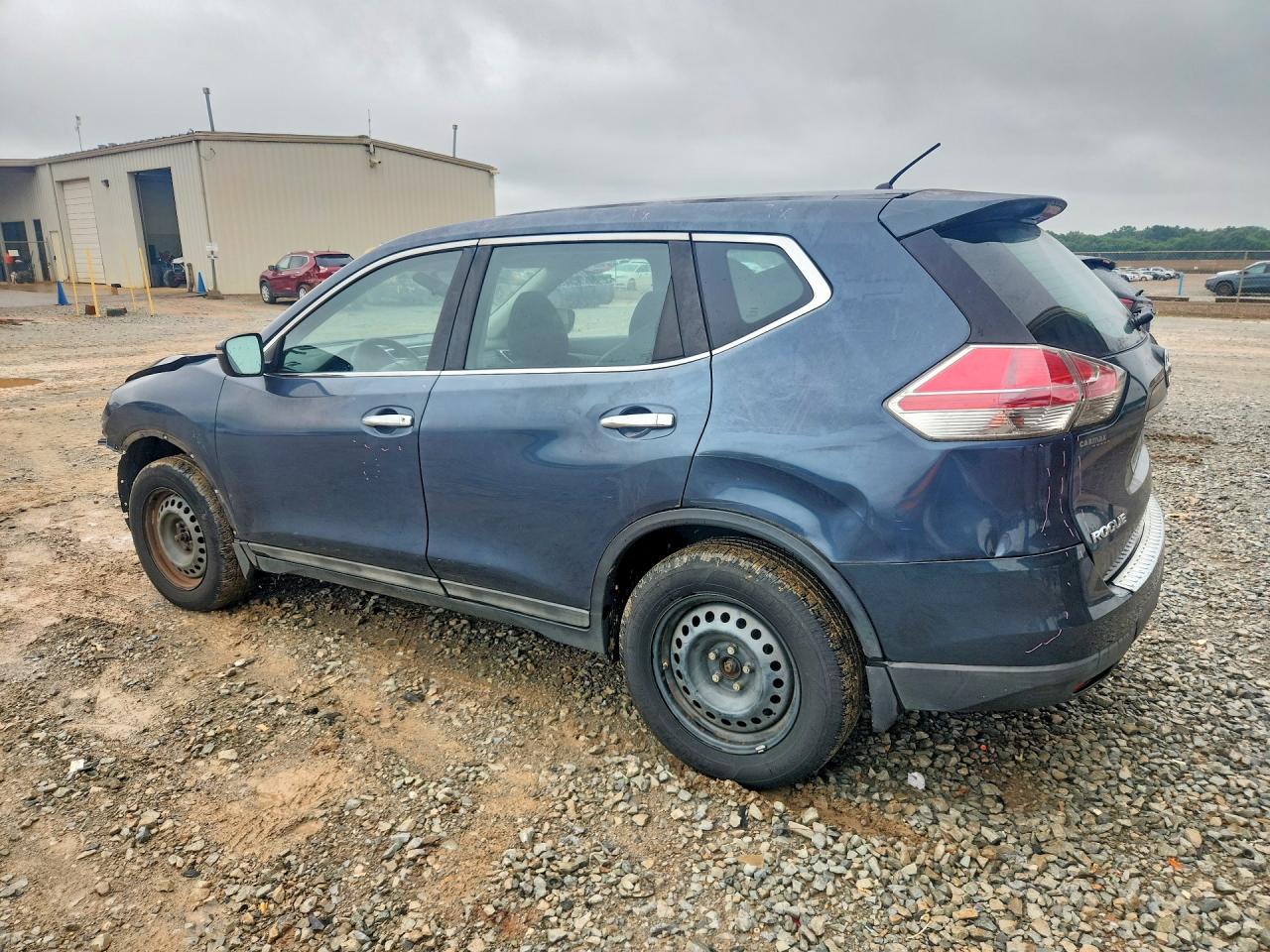 2014 Nissan Rogue S - Фото 2