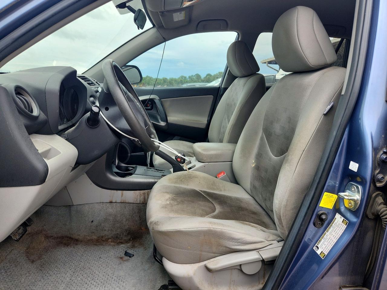 2011 Toyota Rav4 Base - Фото 7