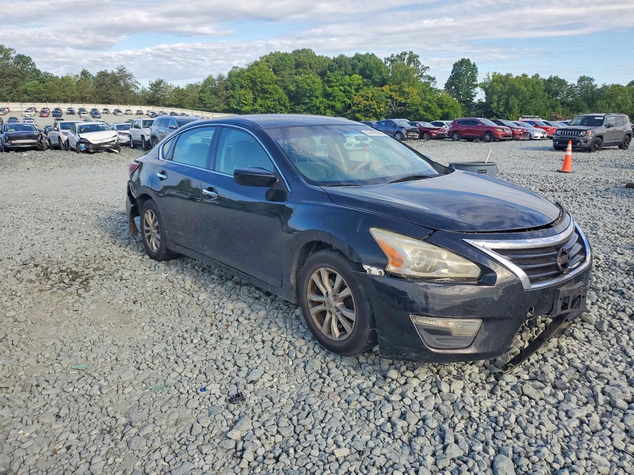 2014 Nissan Altima 2.5 S - Image 4