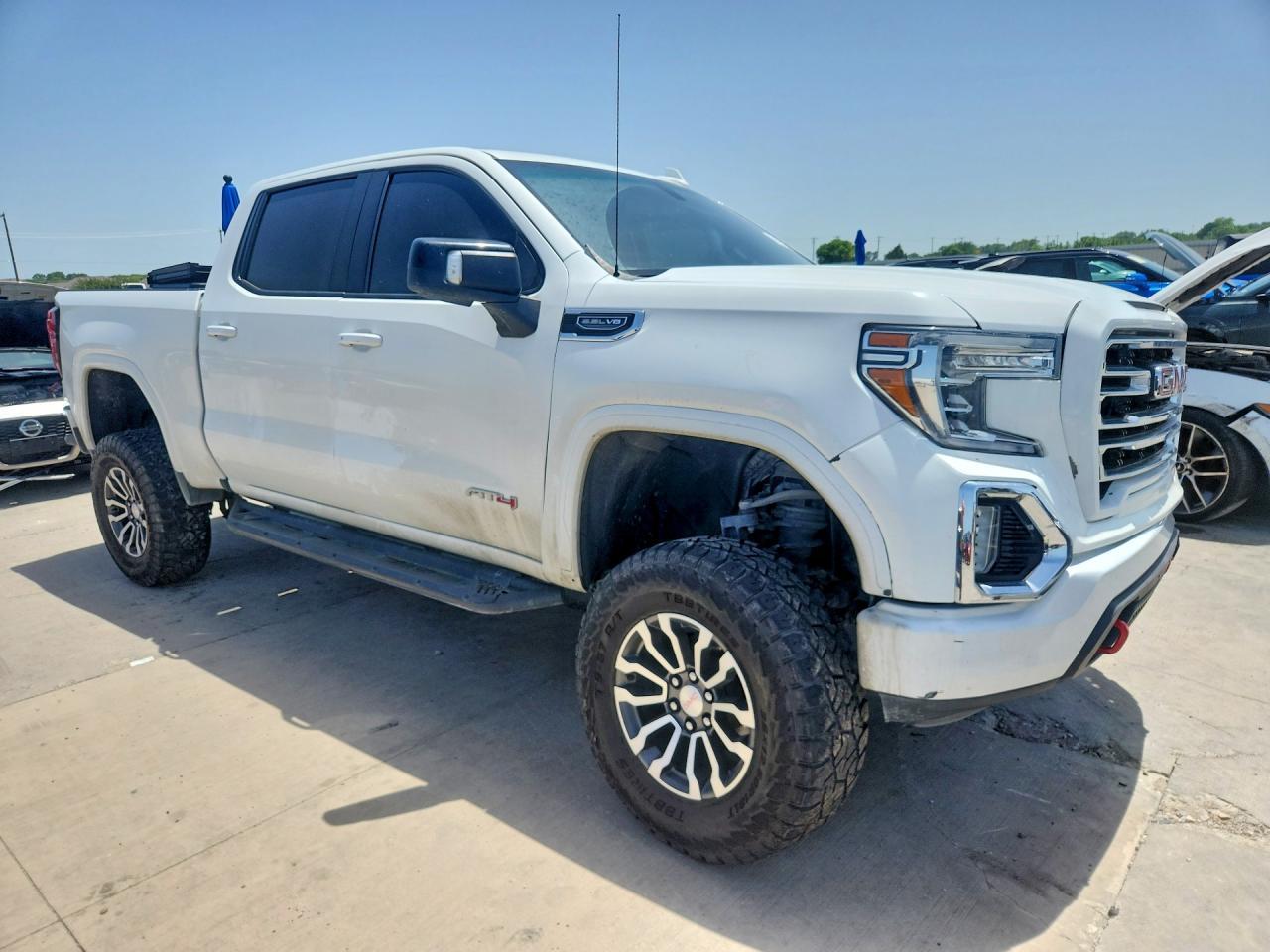 2021 GMC Sierra K1500 At4 - Image 4