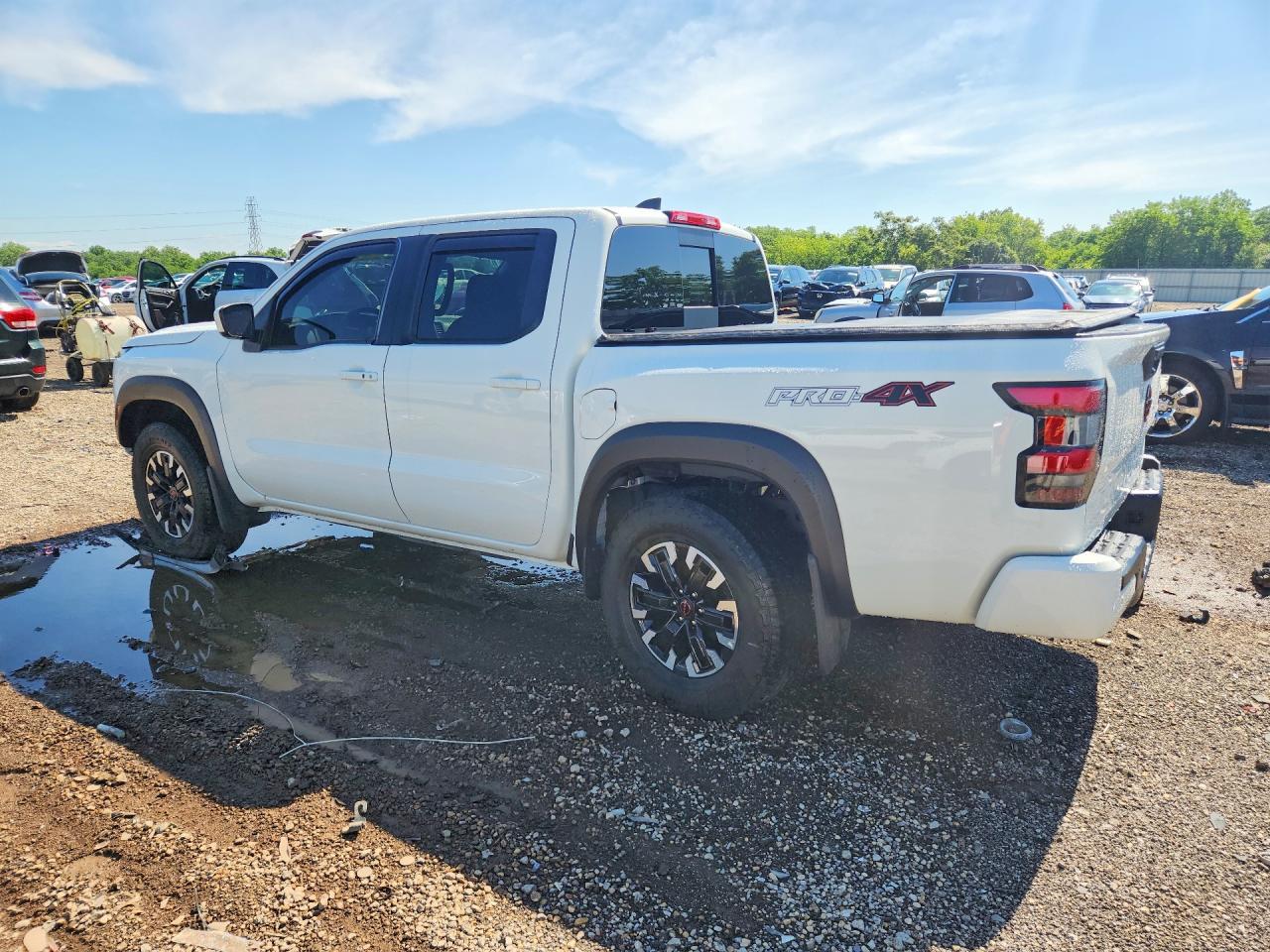 2024 Nissan Frontier Pro-4X - Фото 2