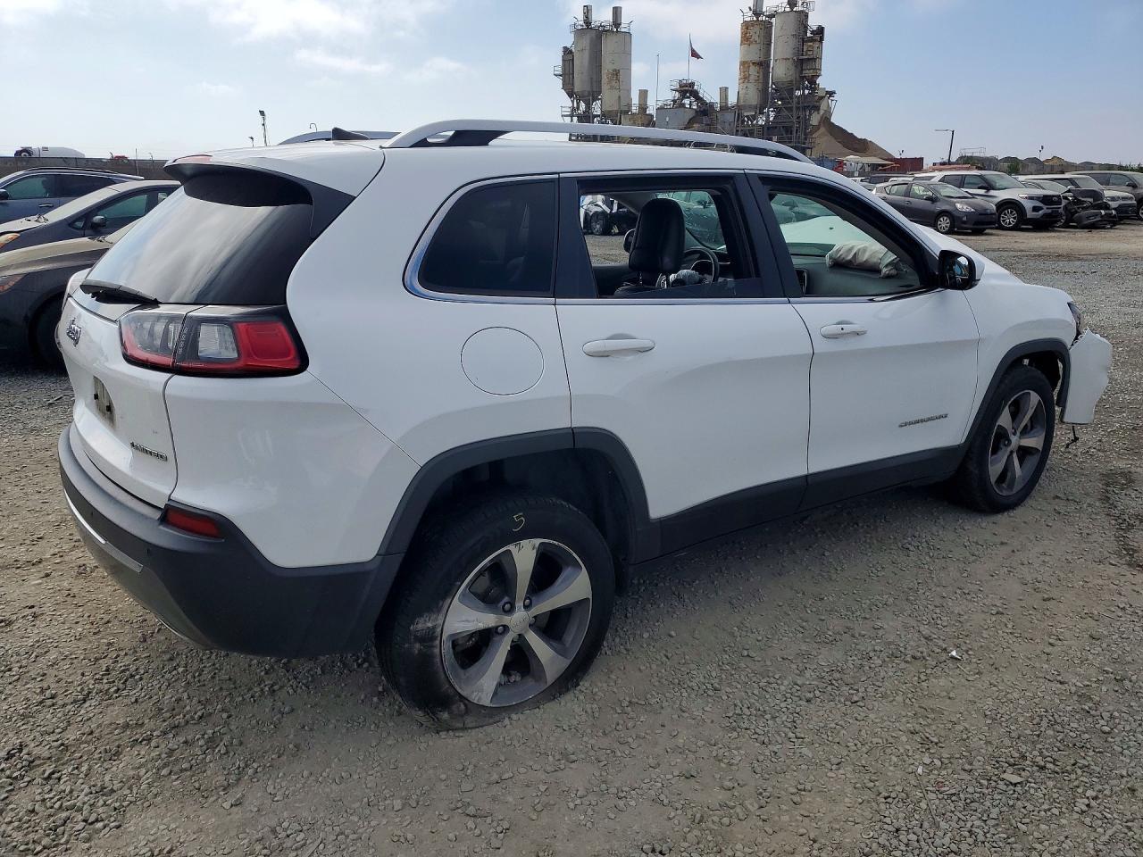 2019 Jeep Cherokee Limited - Image 3