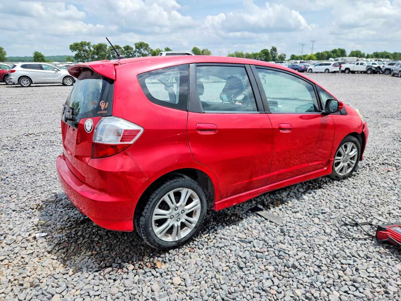 2011 Honda Fit Sport - Фото 3