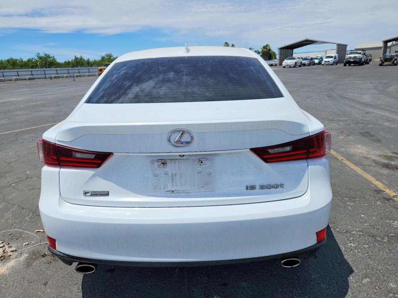 2016 Lexus Is 200T - Image 6