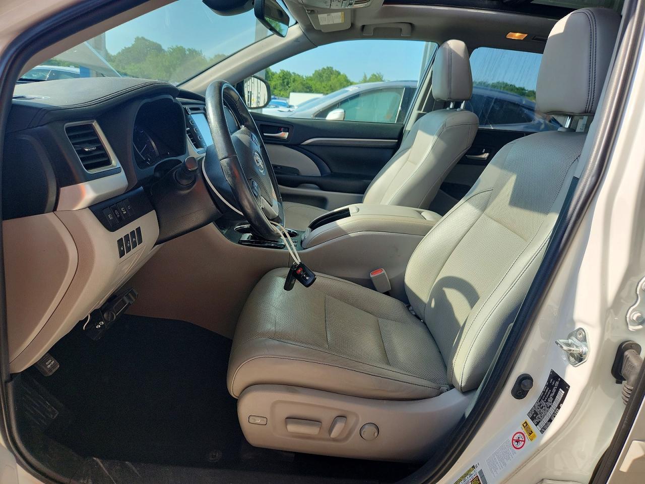 2019 Toyota Highlander Limited Platinum - Фото 7