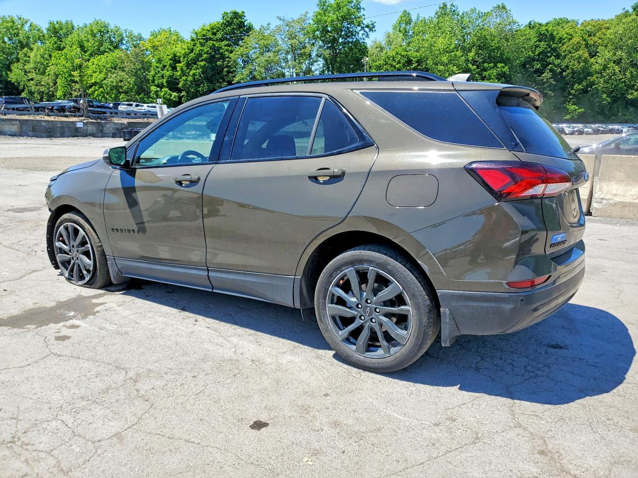 2023 Chevrolet Equinox Rs - Image 2