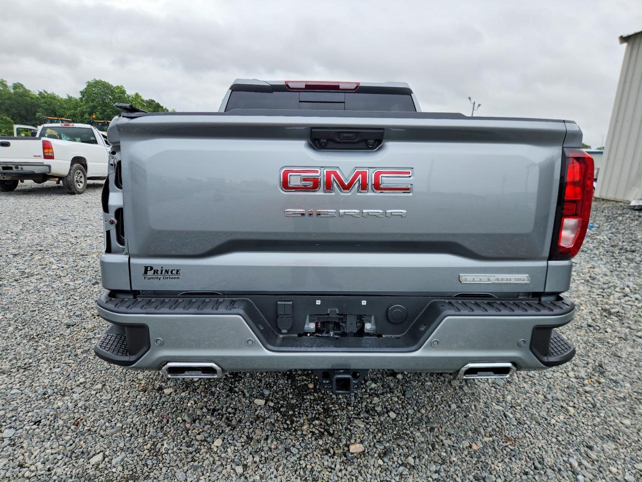 2026 GMC Sierra K1500 Elevation - Фото 6