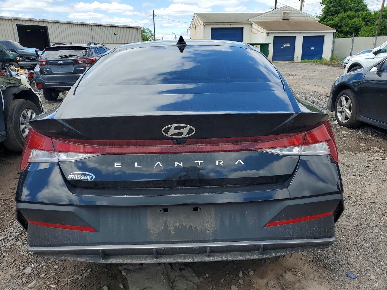2024 Hyundai Elantra Sel - Image 6