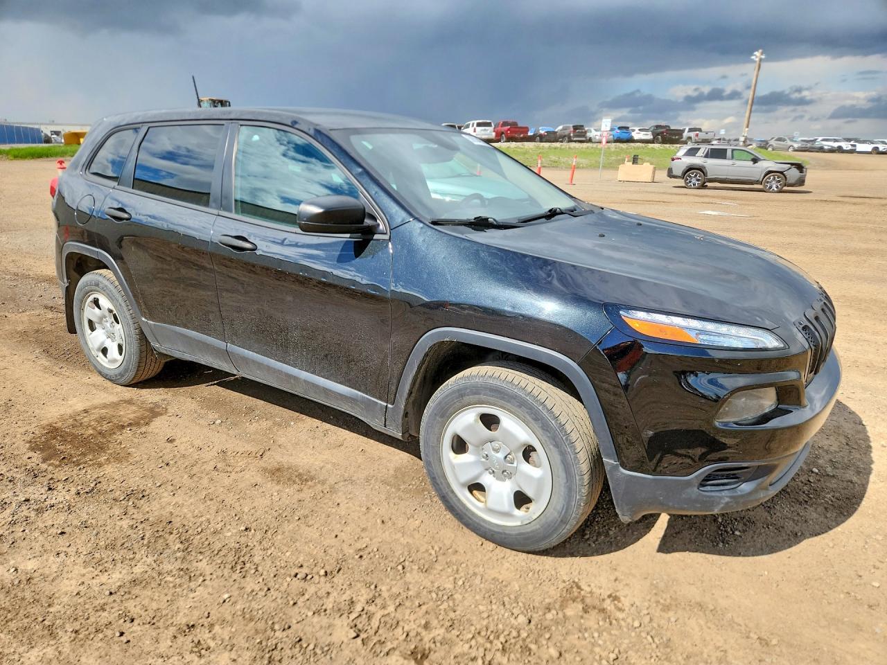 2016 Jeep Cherokee Sport - Фото 4