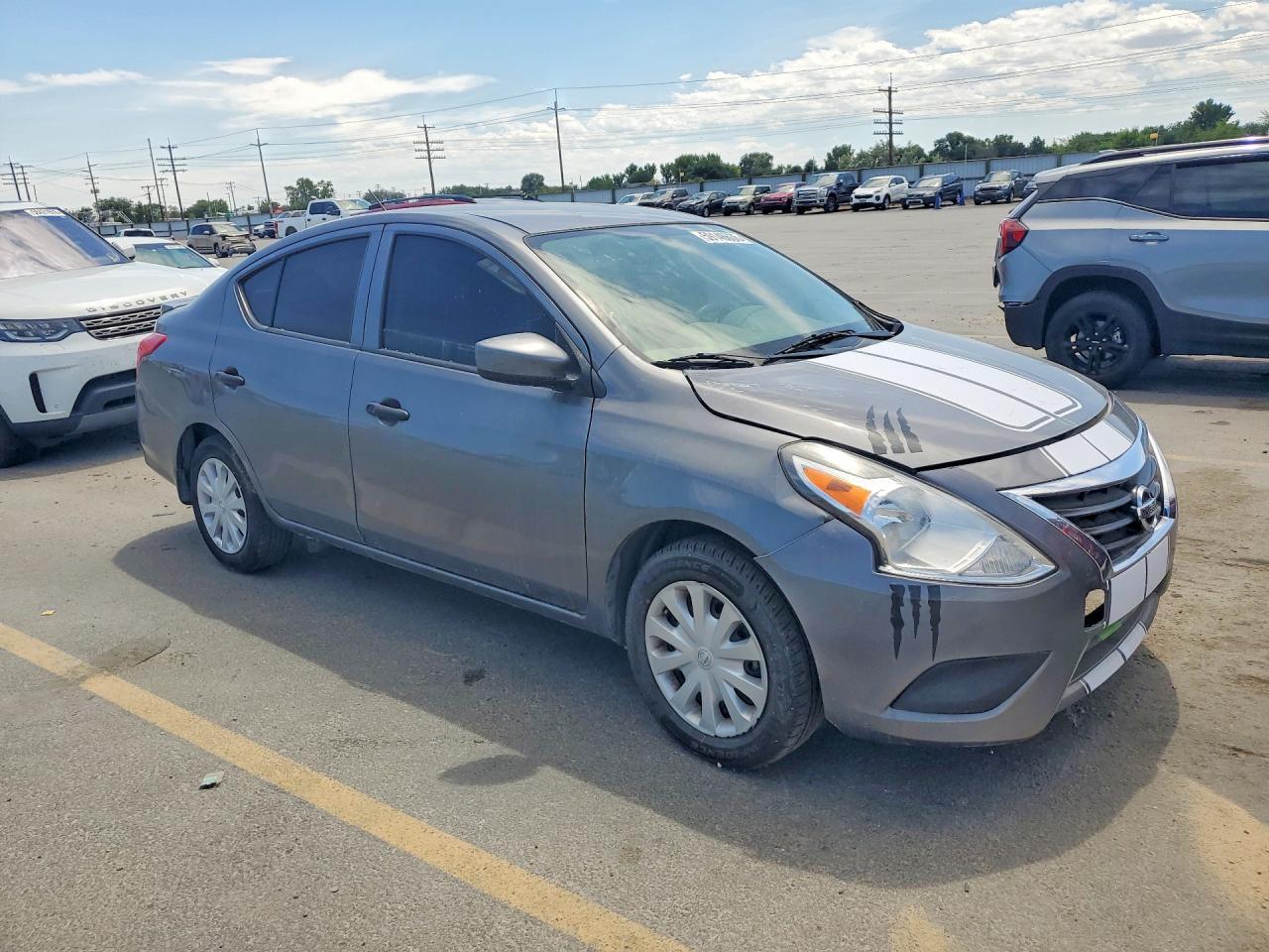 2019 Nissan Versa S Plus - Image 4