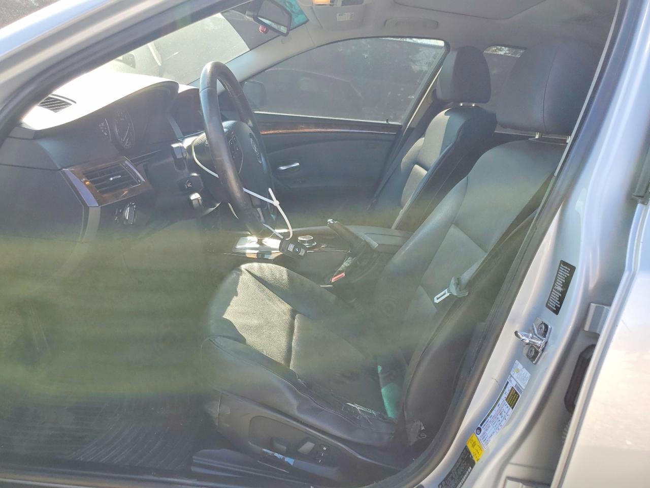 2008 BMW 528 I - Image 7
