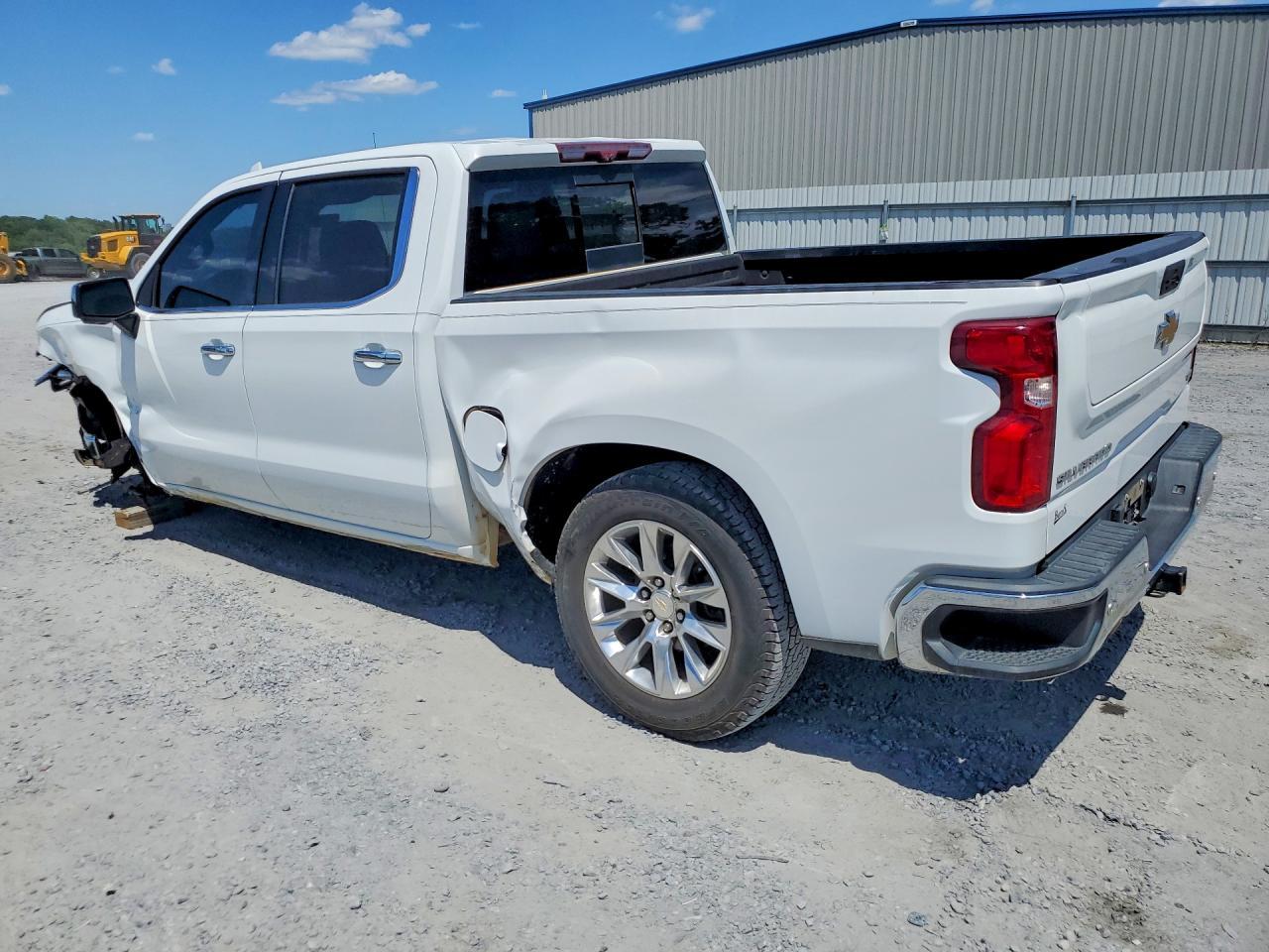 2021 Chevrolet Silverado K1500 Ltz - Фото 2