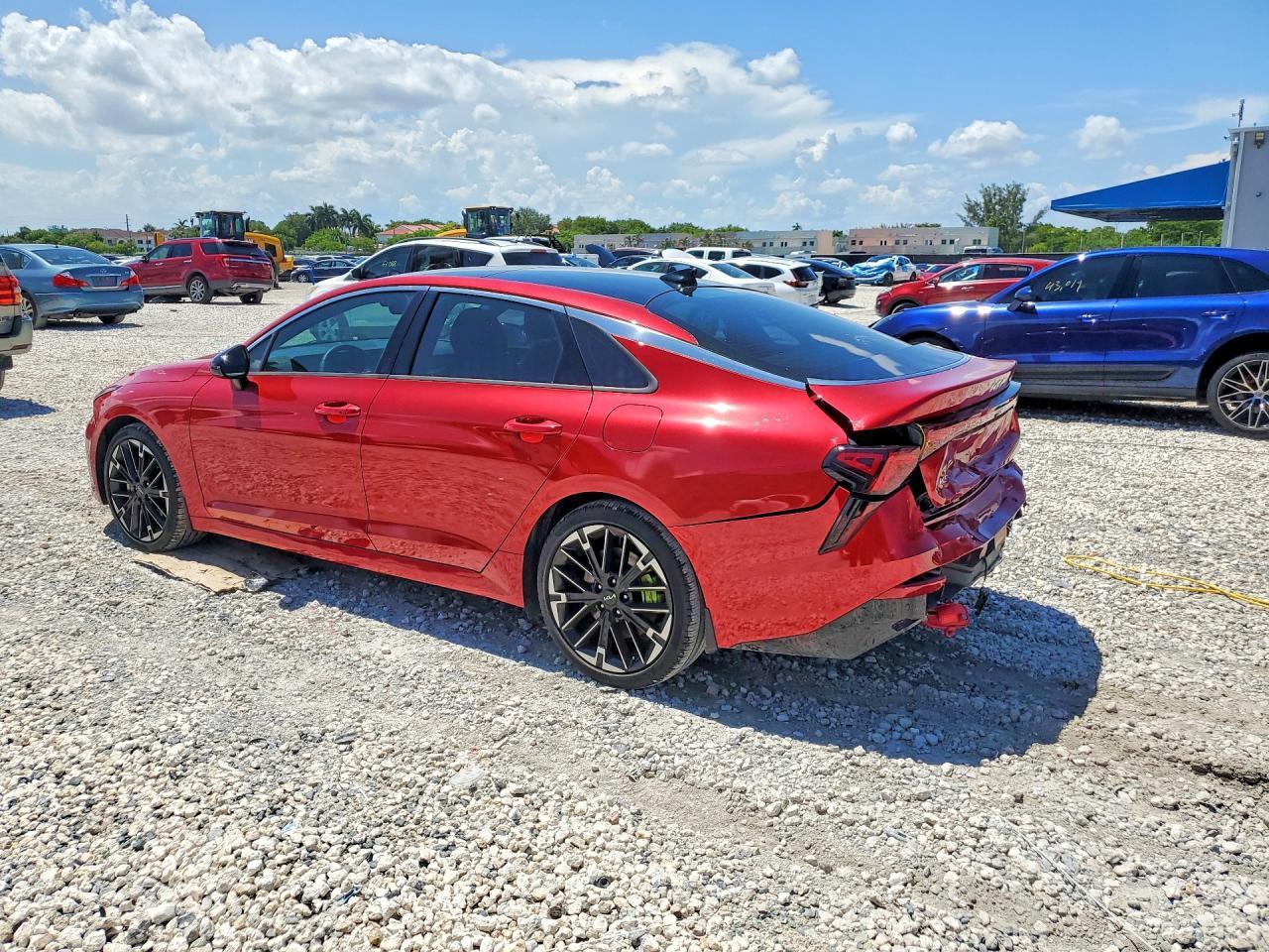2025 Kia K5 Gt - Фото 2